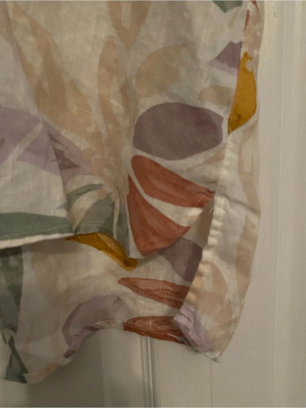 Nicole Miller Multicolor Floral 100% Linen Button-Up Blouse - Picture 3 of 5